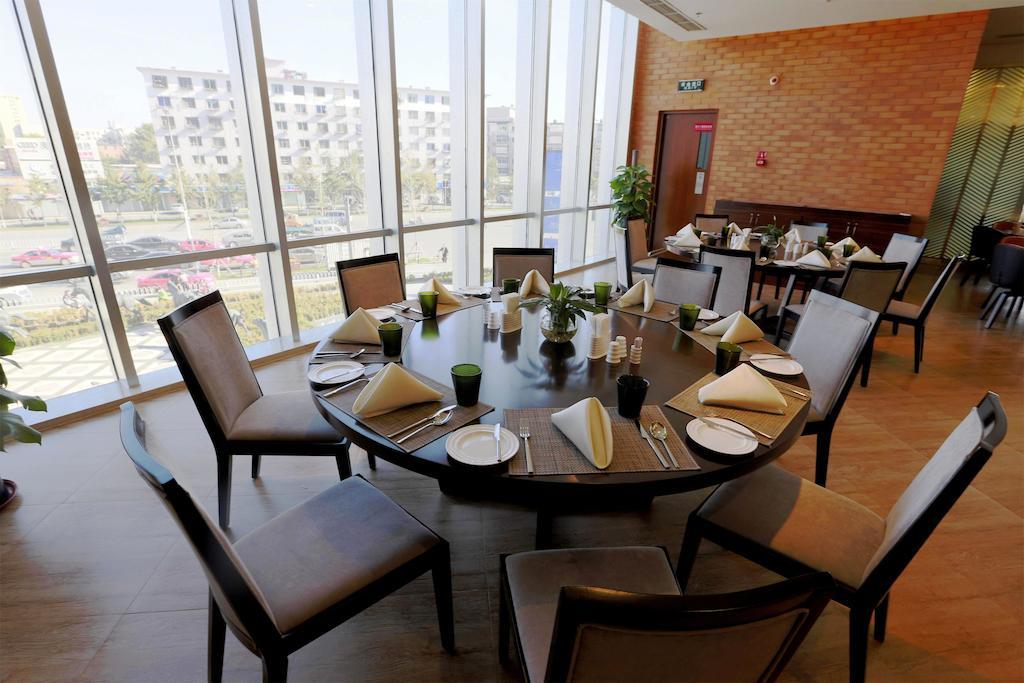 The Longemont Shenyang Hotel Exterior photo